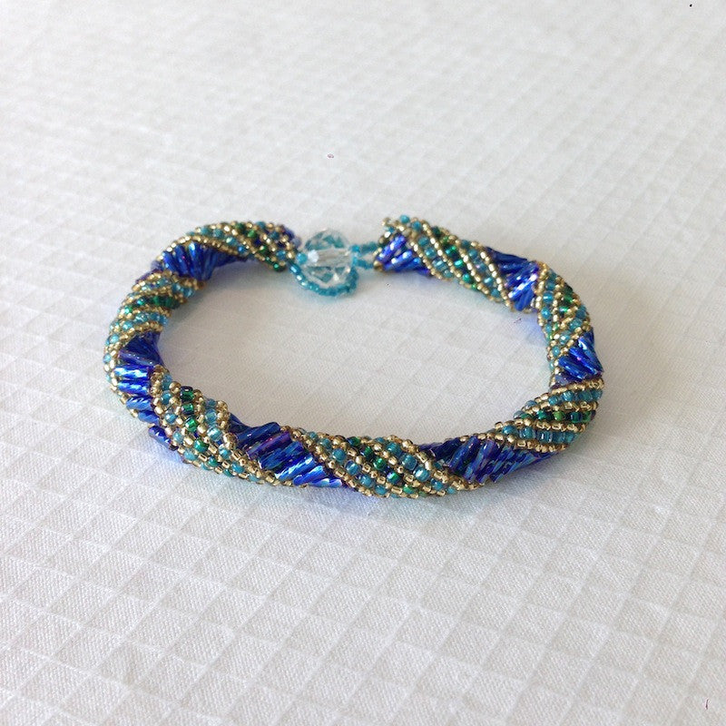 Fabulous Twist Bracelet Pattern