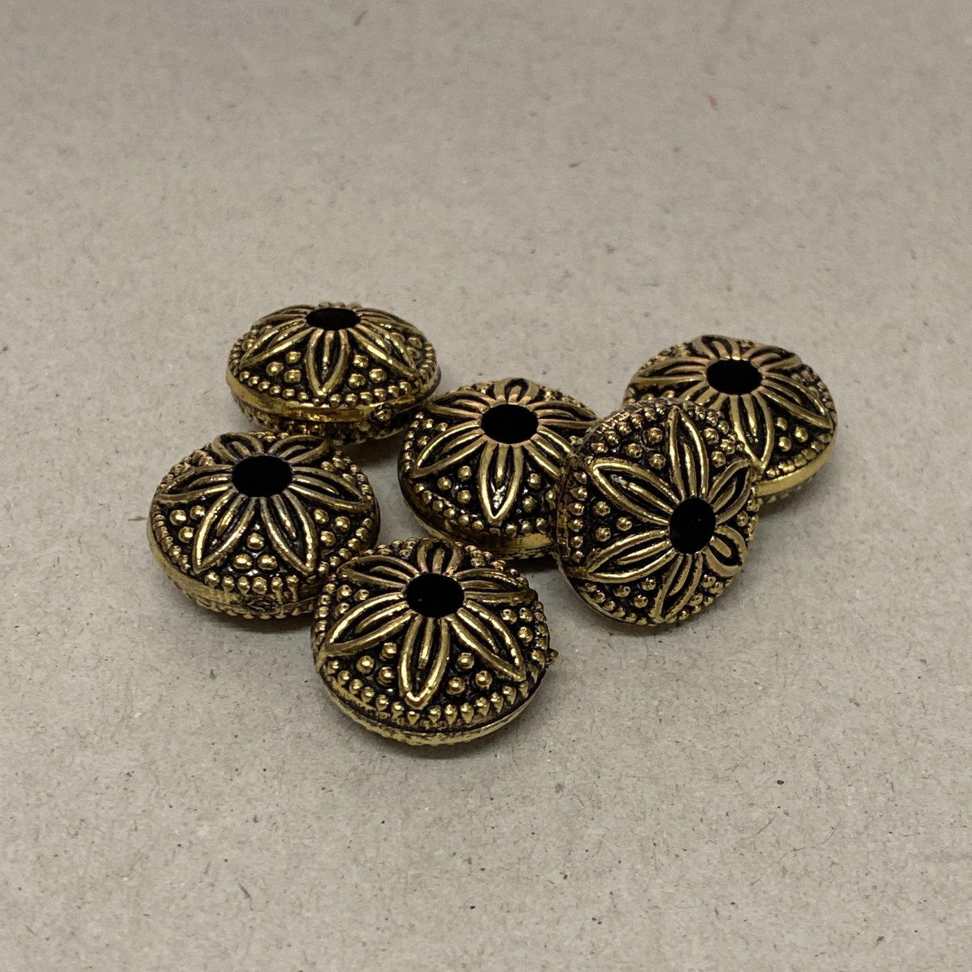 17x9mm UFO (10) - Antique Gold - Vintage Metalised Beads