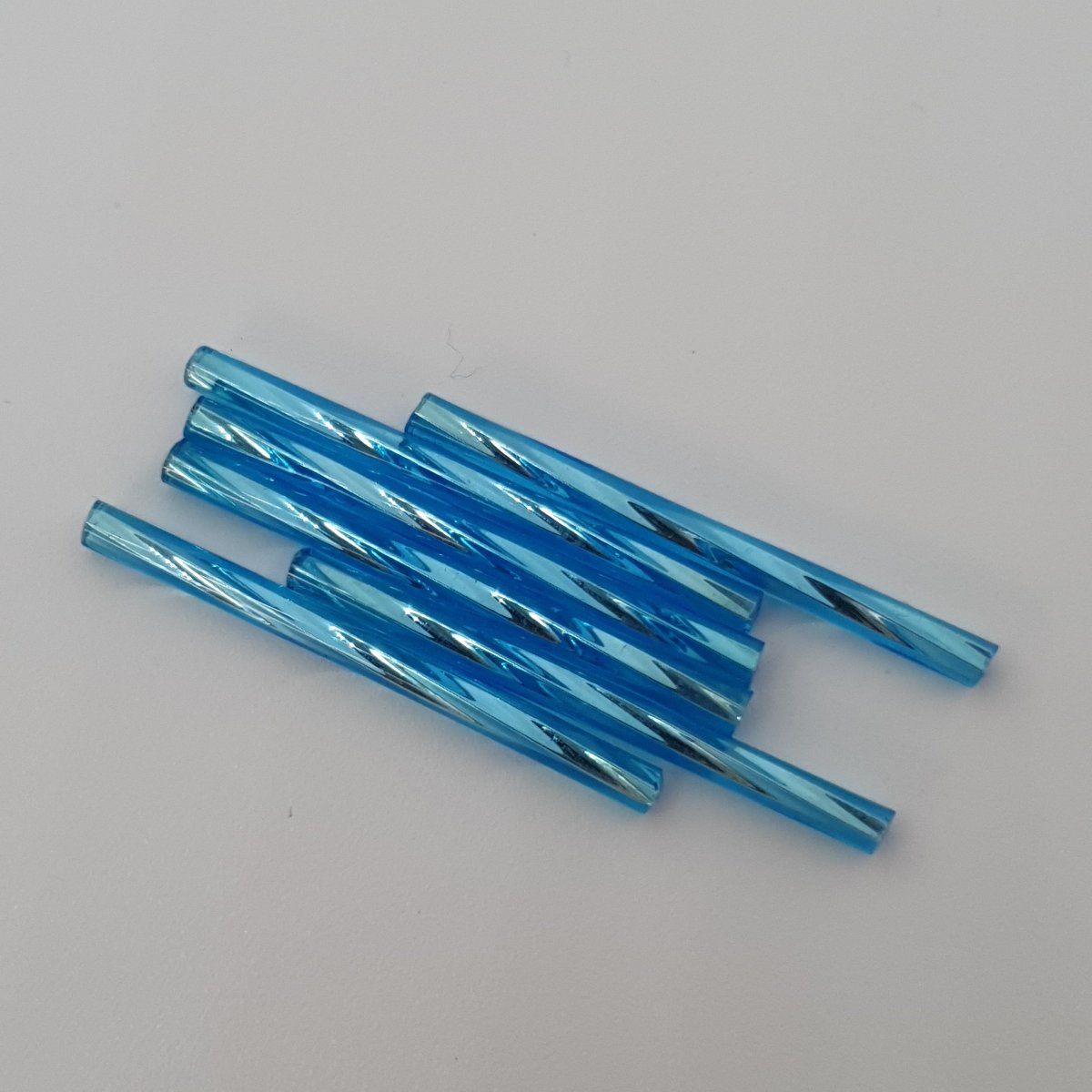 30mm Twisted Bugle Aqua Silverlined- 15g Tube (Czech)