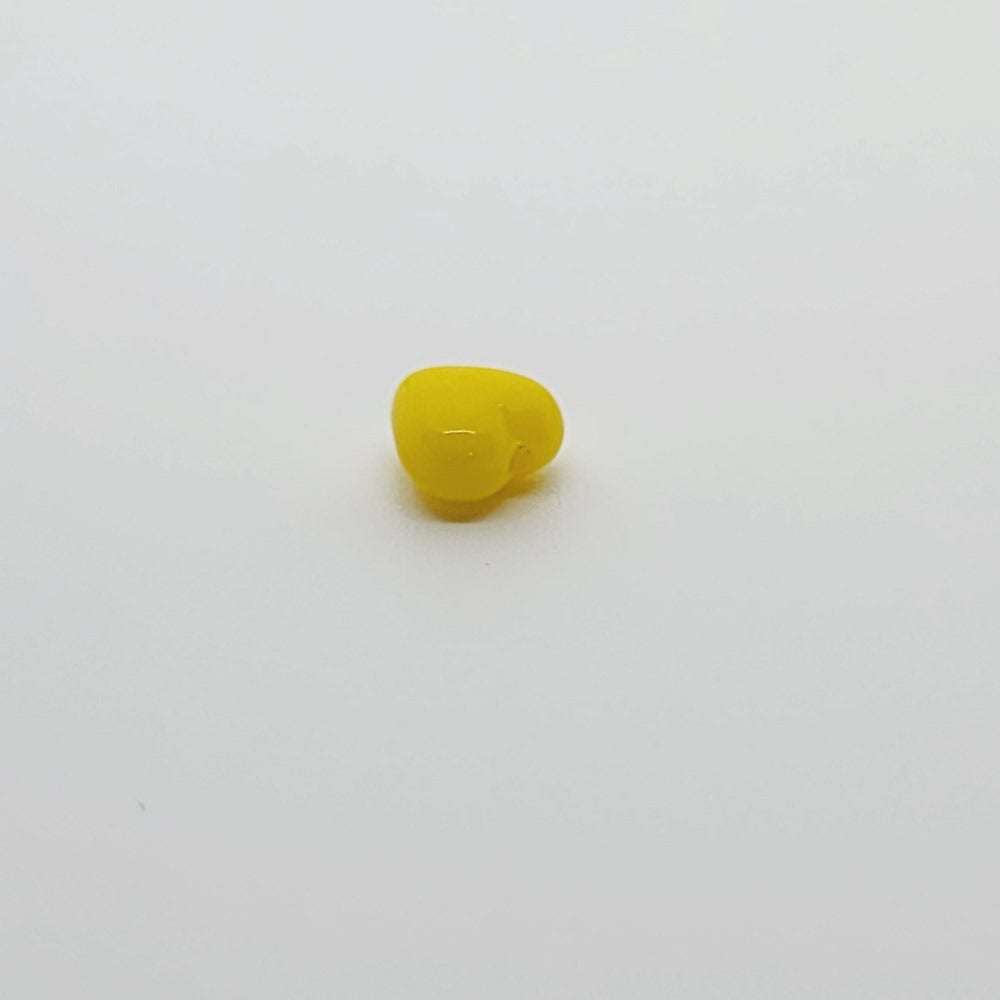6mm Heart (100) - Yellow Opaque - Vintage Czech Glass Beads