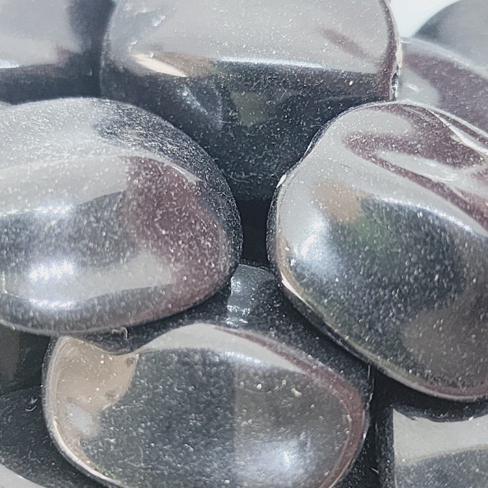 19x17mm Pinched Pillow Vintage Lucite Beads (10) - Black