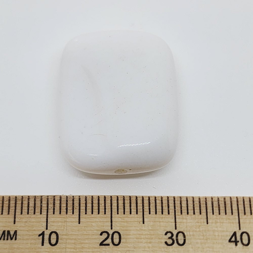 26x20mm Flat Rectangle (10) - White - Vintage Lucite Beads