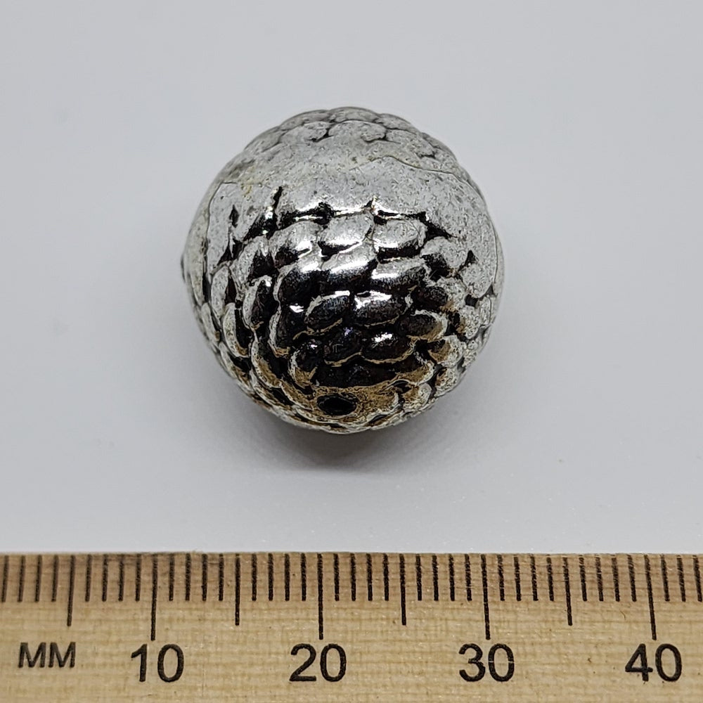 20mm Round (10) - Antique Silver - Vintage Metalised Beads