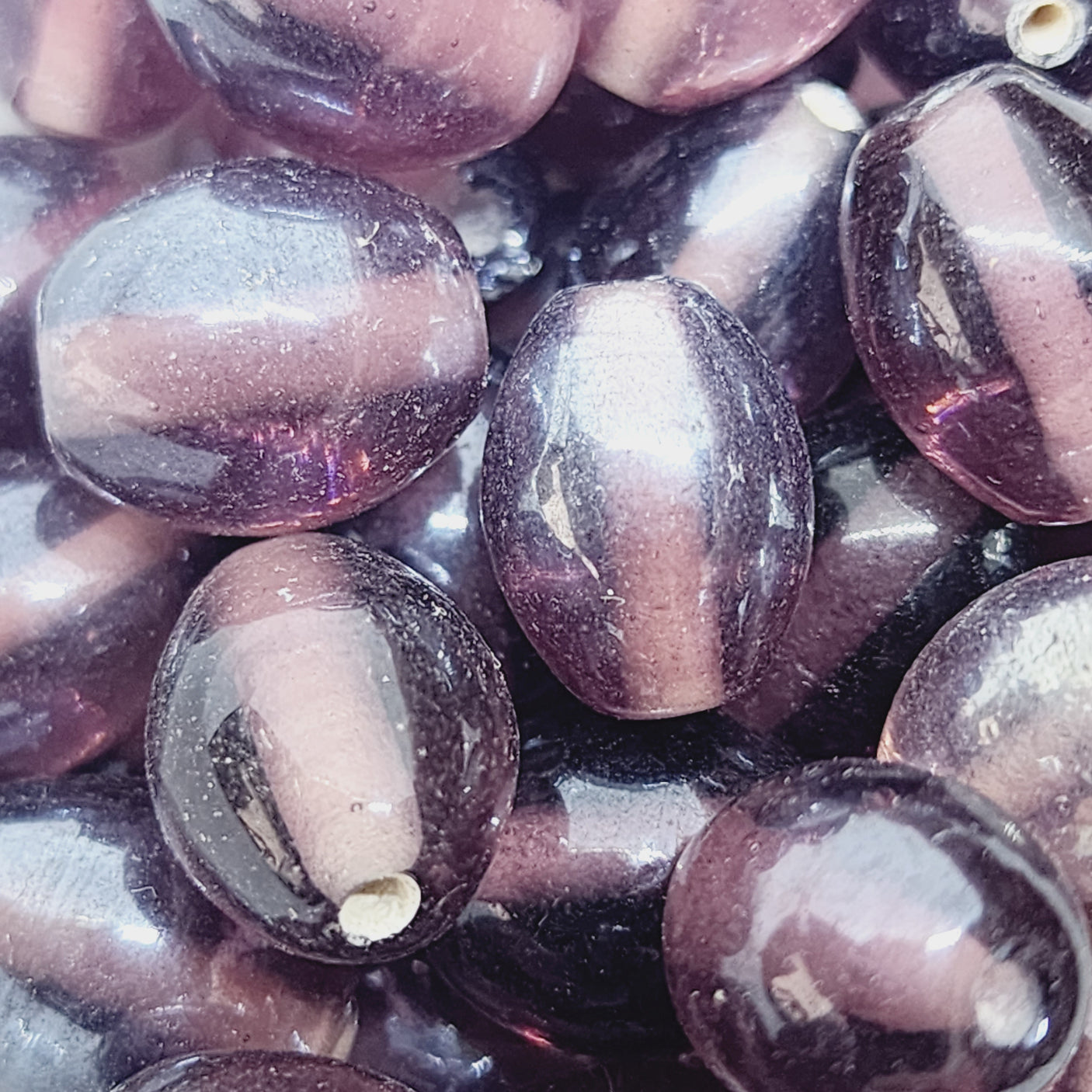 12x9mm Oval (25) - Transparent Amethyst Lustre - Indian Glass Vintage Beads
