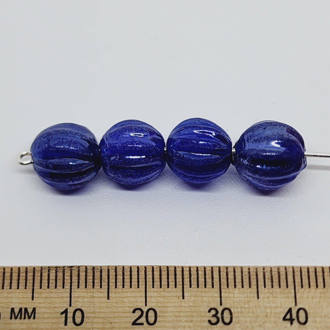 10x9mm Onion (50) - Transparent Blue Lustre - Indian Glass Vintage Beads