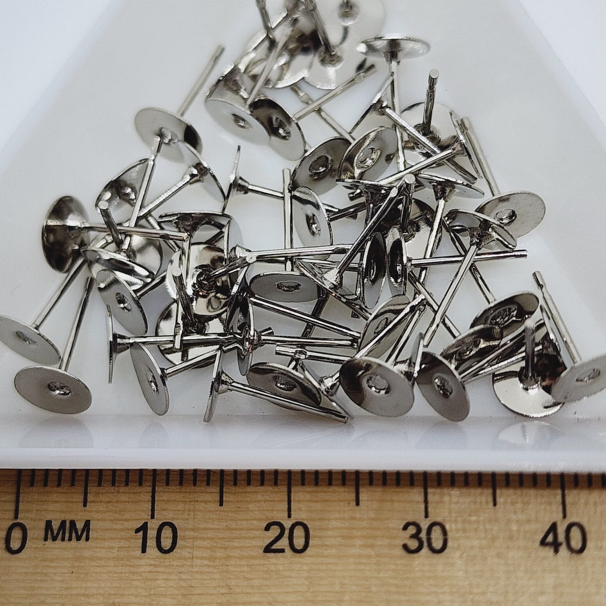 6mm Glue-On Studs (20) - Nickel