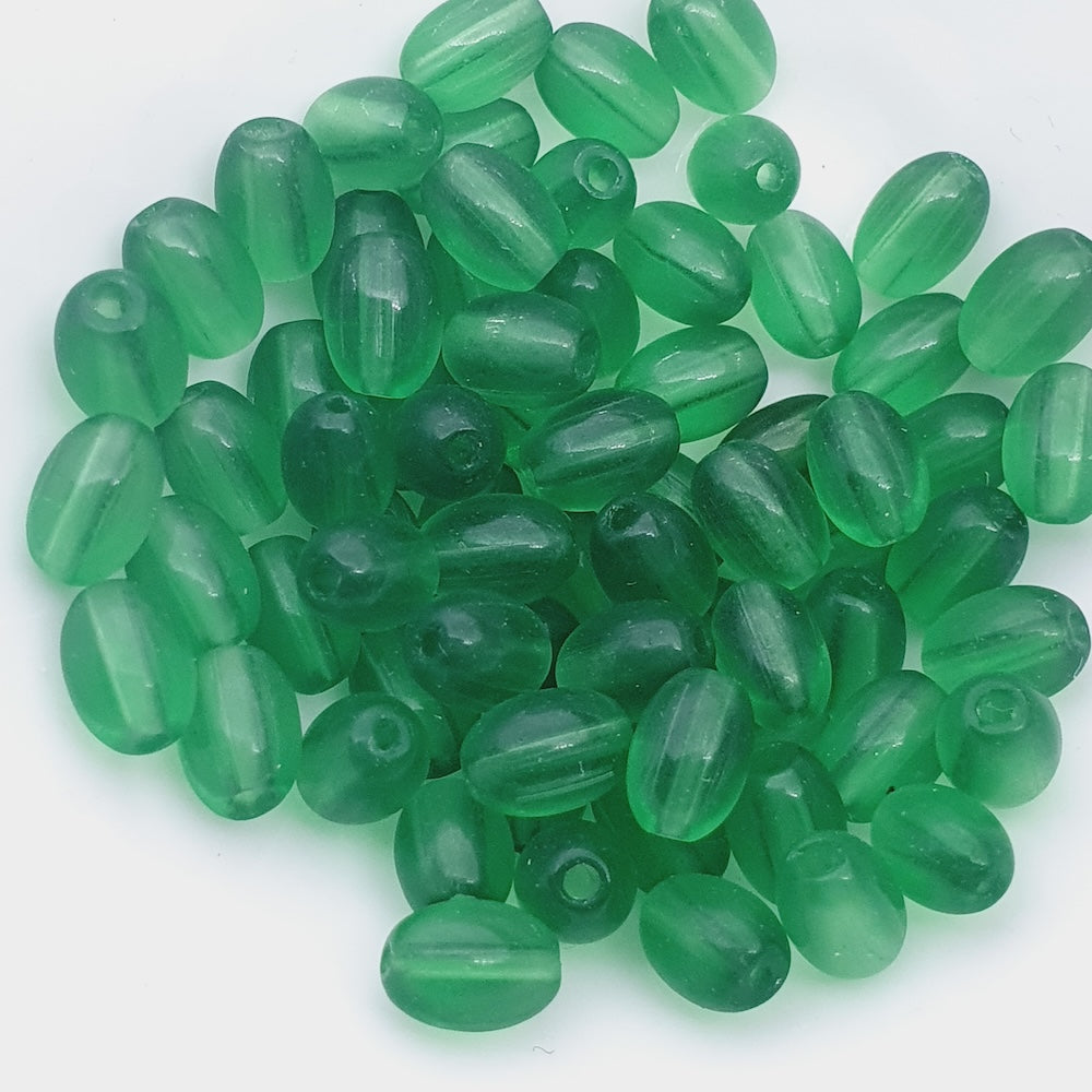 7x4mm Rice (100) - Transparent Green - Glass Bead