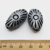 25x15mm Oval (5) - Antique Silver w. Black - Vintage Clay Beads