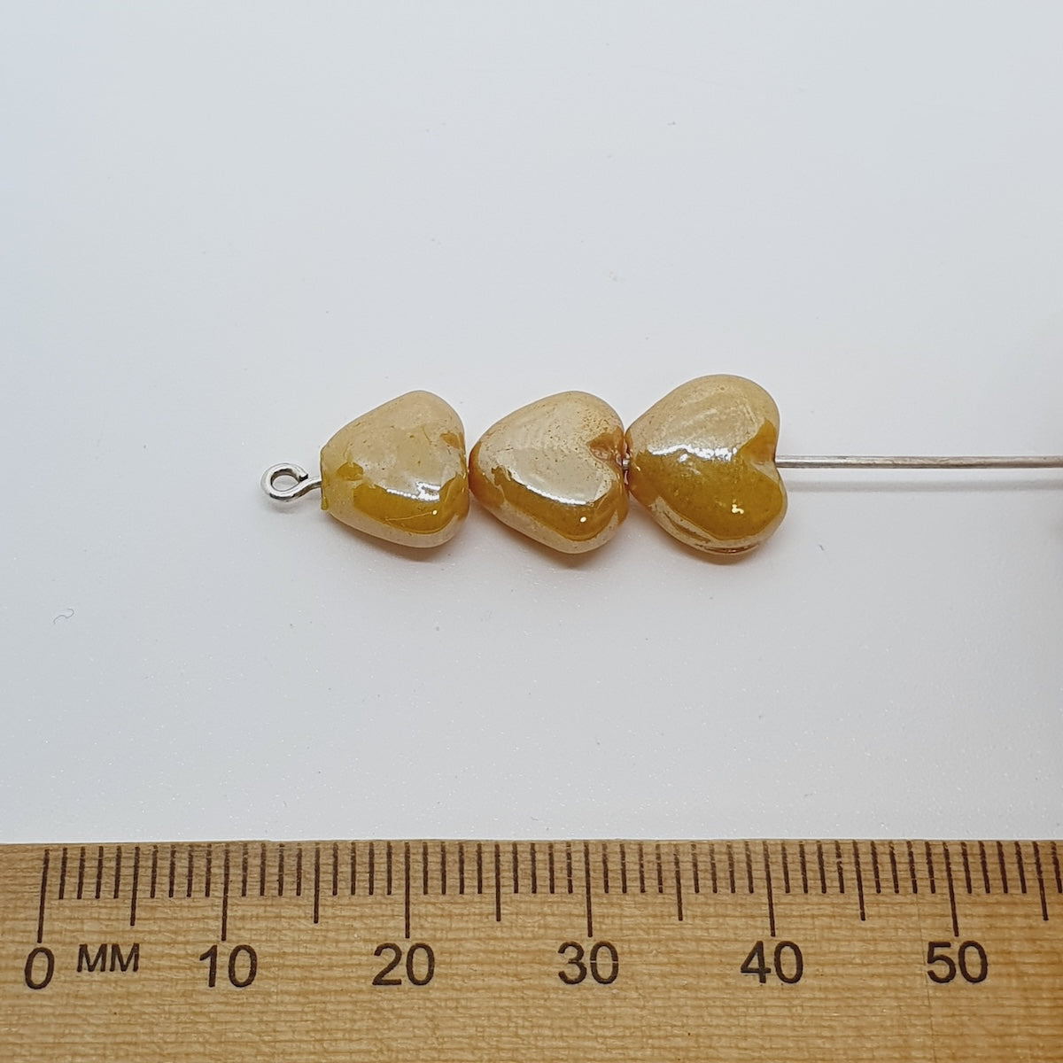 10mm Heart (25)- Opaque Yellow Lustre - Indian Glass Vintage Beads