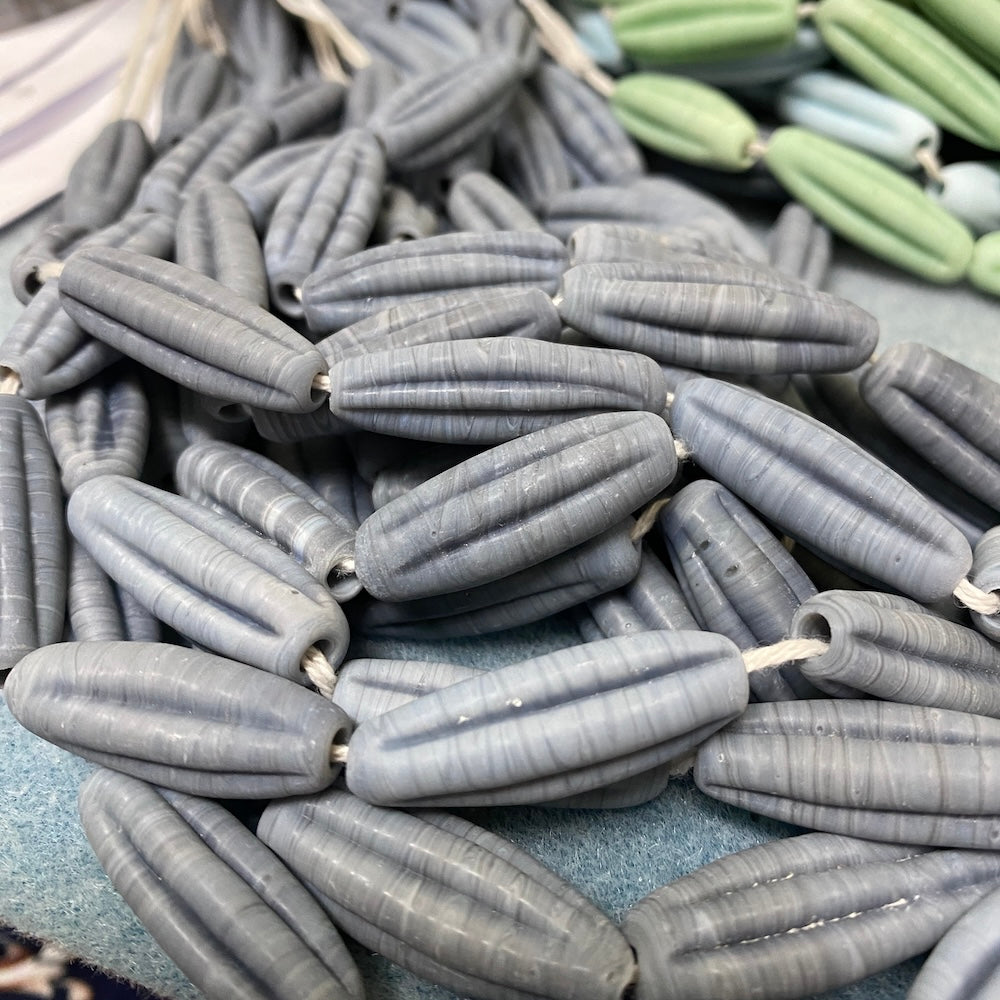Starfruit Long - Light Charcoal Matte - Java Glass Lampwork Beads - (1 strand)