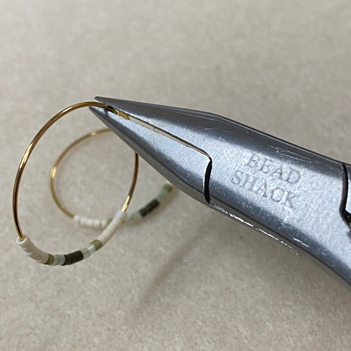 25mm Ear Loops (6) - Gold