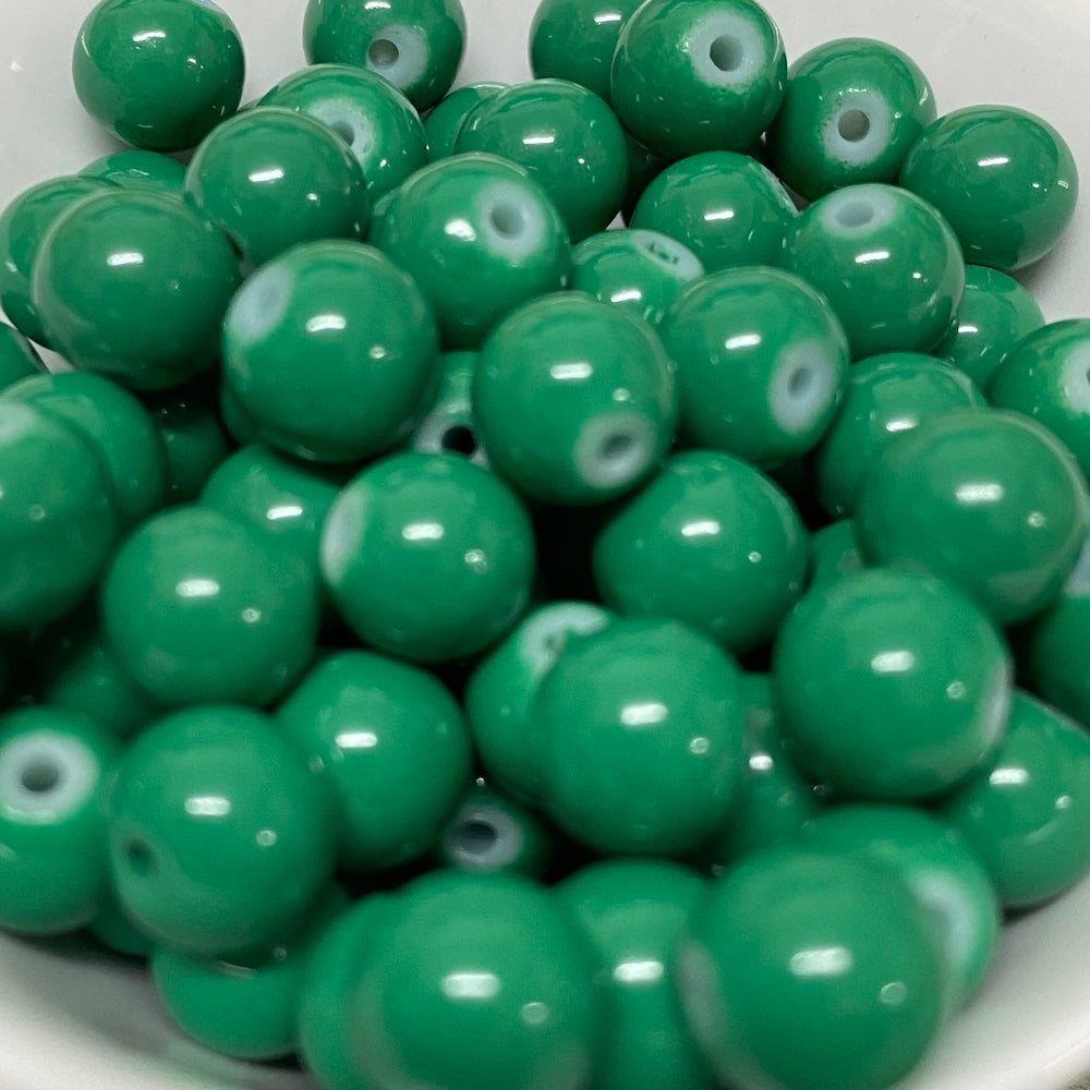8mm (115) - Green Opaque - Round Glass Bead