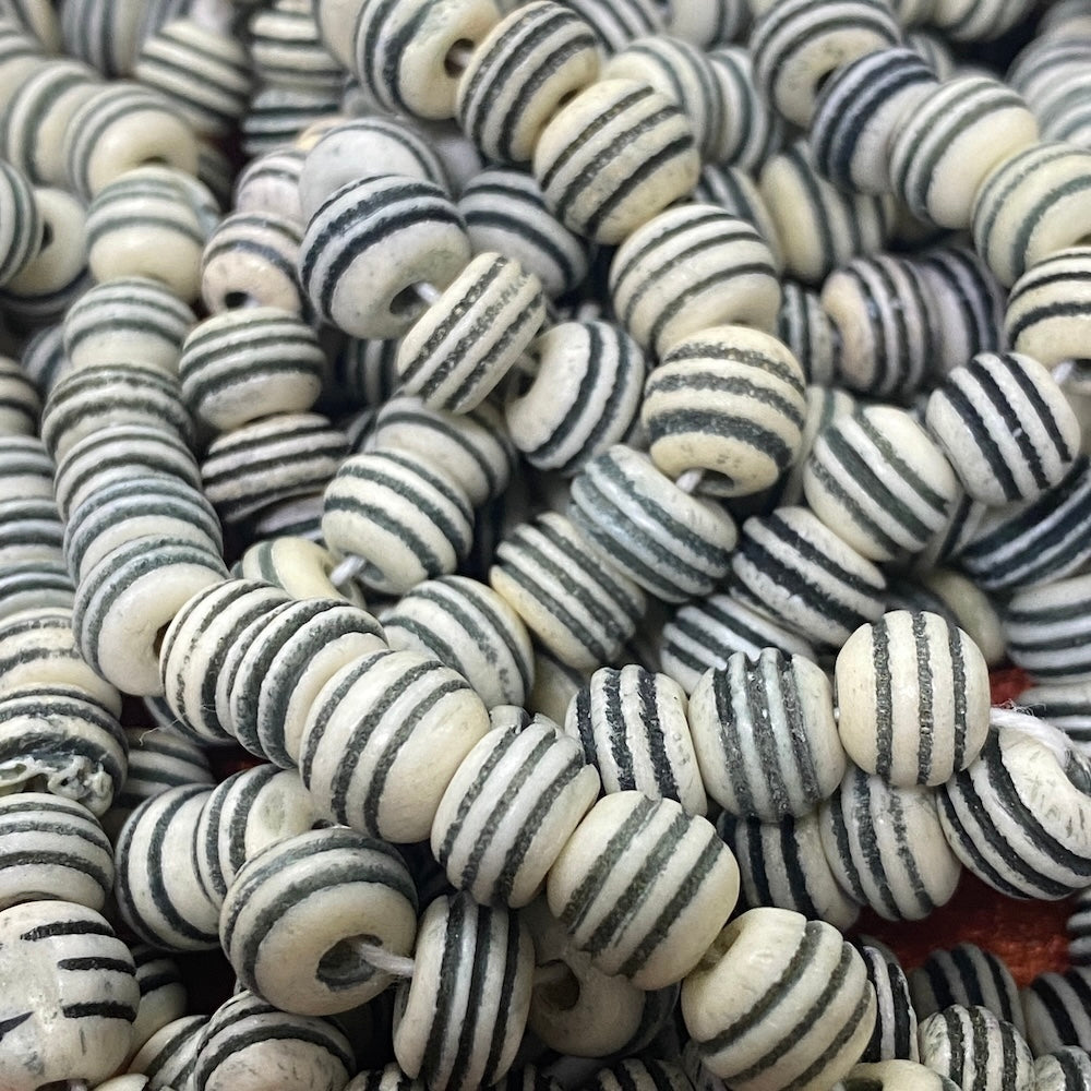 5~7x9mm Bone Beads - White - Rondelle - (1 Strand)