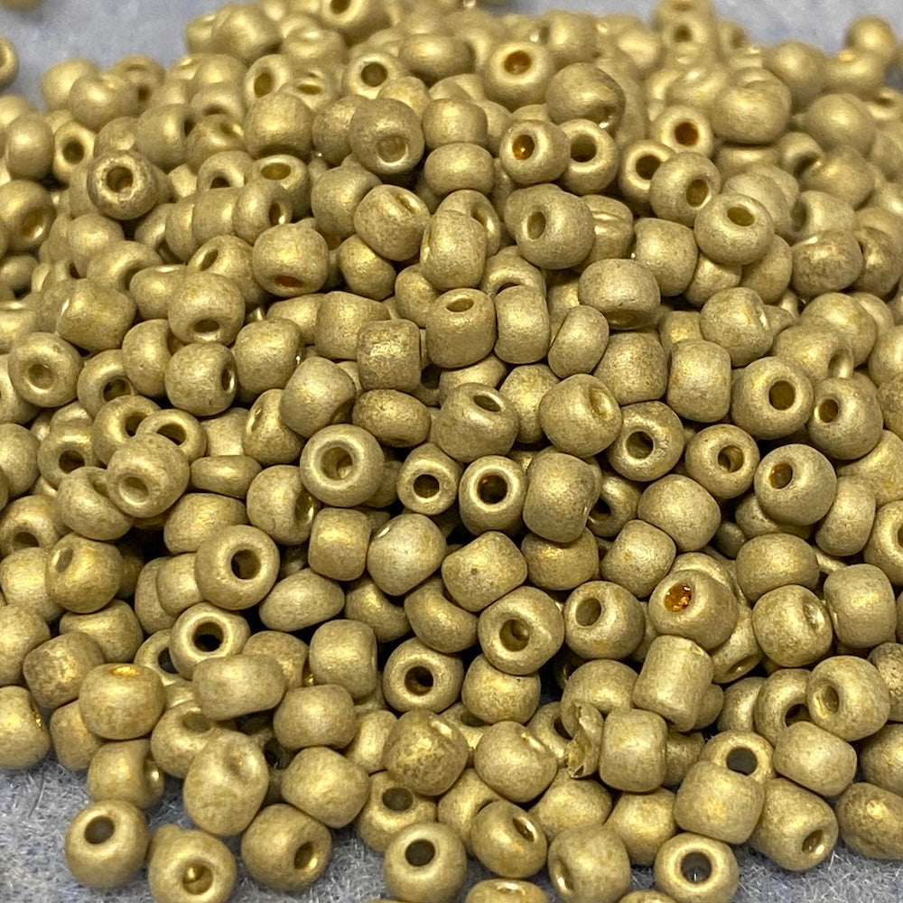 Pear - 8/0 Metallic Opaque (25g) - Seed Beads