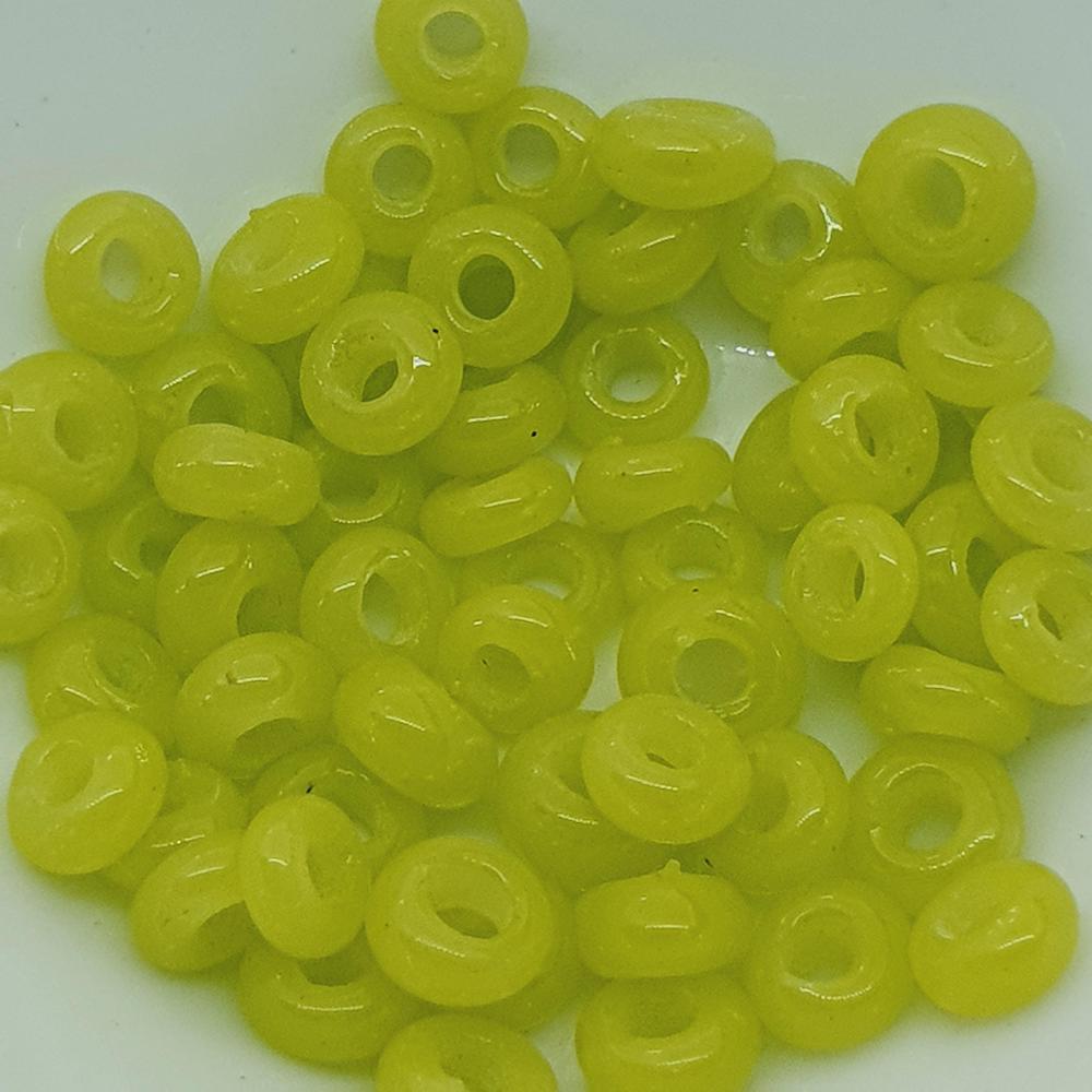 Donuts - Pine/Lime Green Opaque - Java Glass Lampwork Beads - (1 strand)