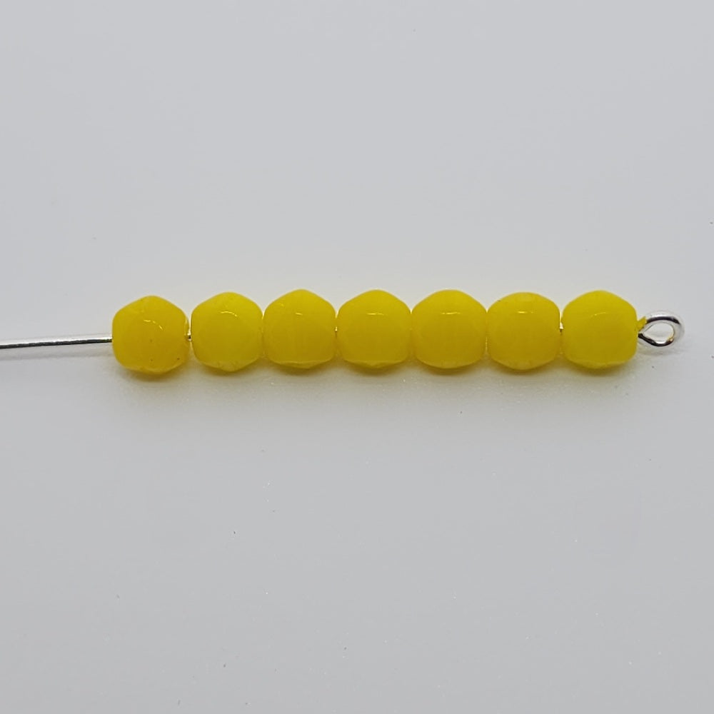 5mm Facet Round (50) - Yellow Opaque - Vintage Czech Glass Beads