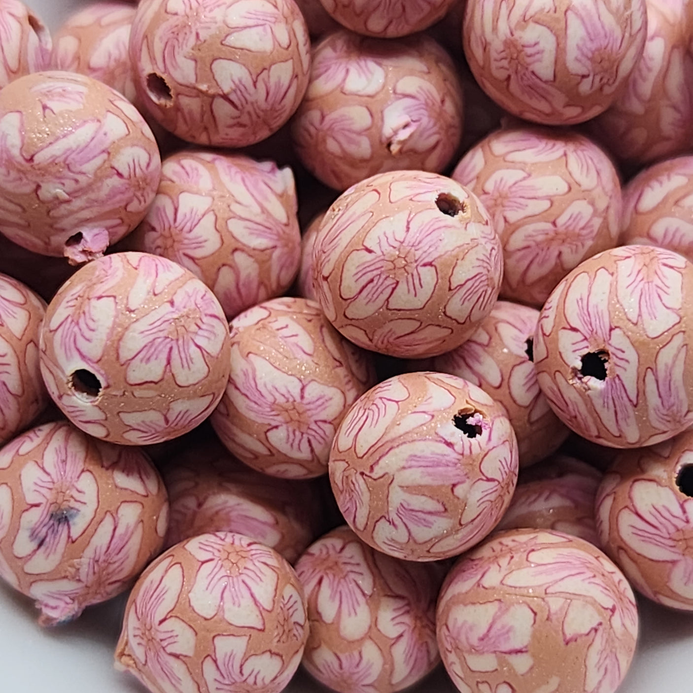 8mm Round Fimo Beads (10) - White Flower on Pink