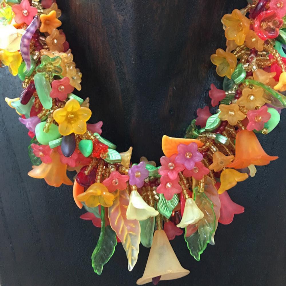 Along the Garden Path Necklace Kit - Autumn