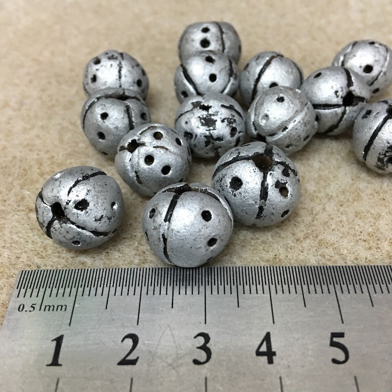 12~15mm Round Beads (10) - Antique Silver w. Black - Vintage Clay Beads
