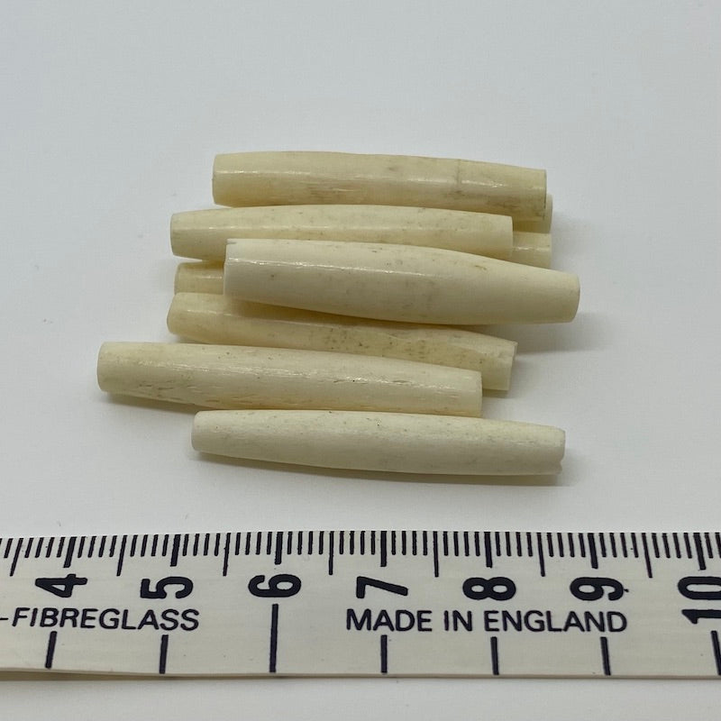 37x7mm Hairpipe Bead (10) - Vintage Bone Beads