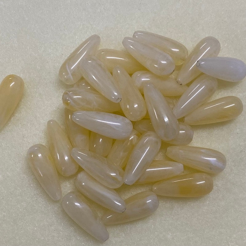 20mm Teardrop (25) - Citrine - Gemstone Look Vintage Lucite Beads