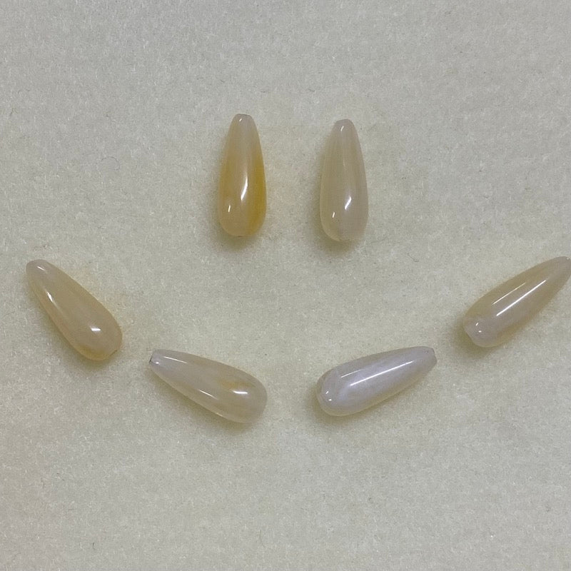 20mm Teardrop (25) - Citrine - Gemstone Look Vintage Lucite Beads