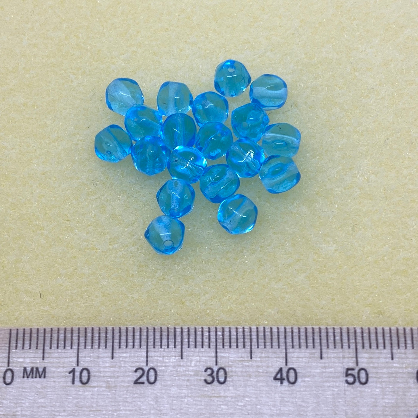 6mm Facet Round (25) - Aqua Transparent - Vintage Czech Glass Beads