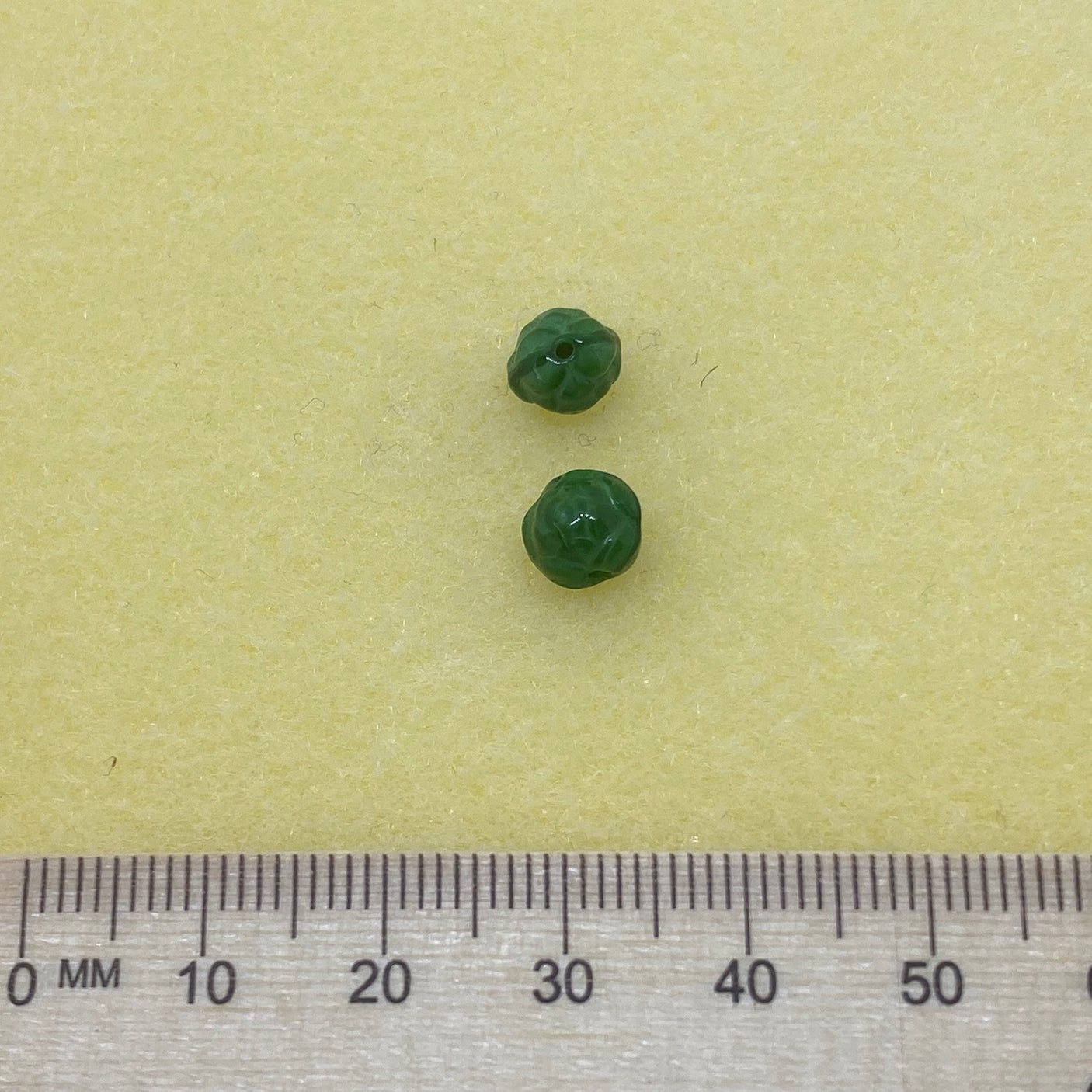 8mm Round Rose Czech Glass Beads (25) - Dark Green - Bead Shack